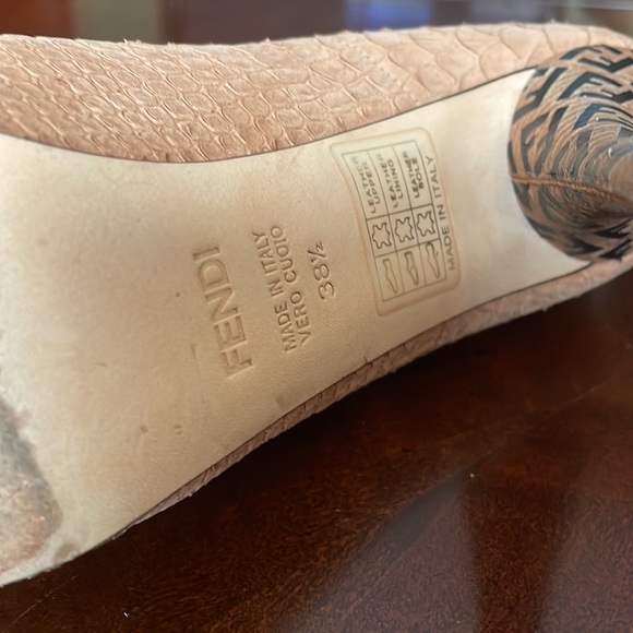 FENDI vintage heels - Picture 5 of 5
